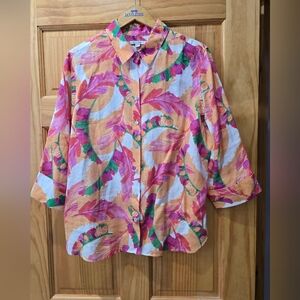 Chicho's long sleeve with cuffs linen blouse, size 16